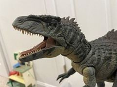 Jurassic World Hammond Collection Giganotosaurus Dinosaur Toy Figure Mattel 🦖