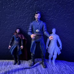 9 Marvel Action Figures Including Hawkeye, Black Panther, Doctor Strange(3), etc