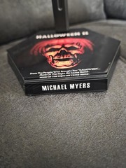 Halloween II Michael Myers 1:6 Scale Figure – Trick Or Treat Studios