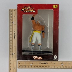 Fanhome Street Fighter El Fuerte Figure #42 Capcom Sealed New 104