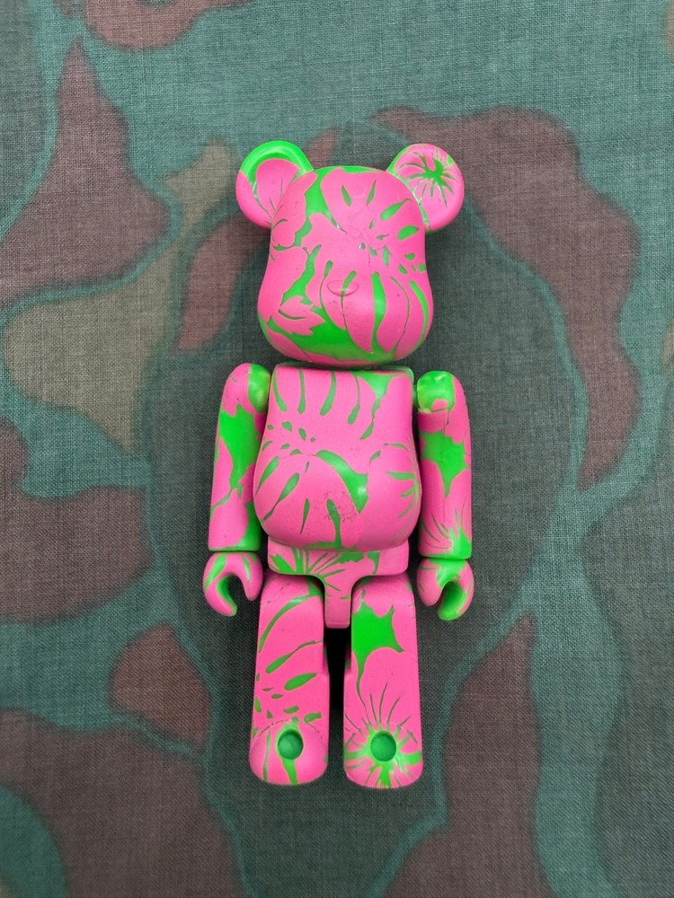 Medicom Bearbrick 100% Series 11 SECRET Leilow Hawaii (Loose) No Box No Card