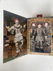 WELCOME TO DERRY NECA Ultimate Bob Gray Pennywise The Dancing Clown Figure NEW