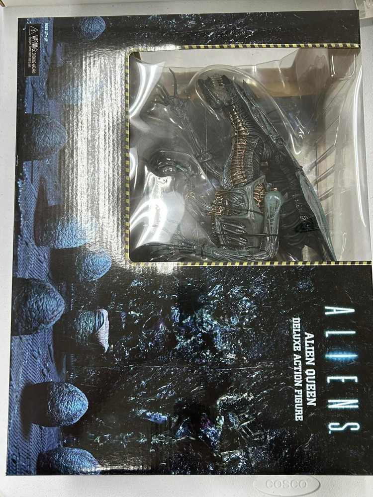 XENOMORPH ALIEN QUEEN Ultra deluxe Action Figure Neca