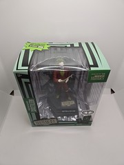 McFarlane Movie Maniacs Beetlejuice Green Shirt Purple Platinum Chase NON MINT