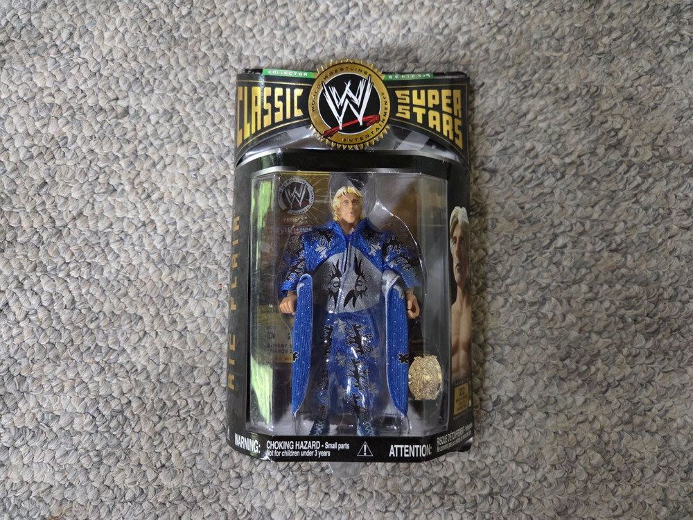 JAKKS Pacific WWE / WWF Classic Superstars RIC FLAIR