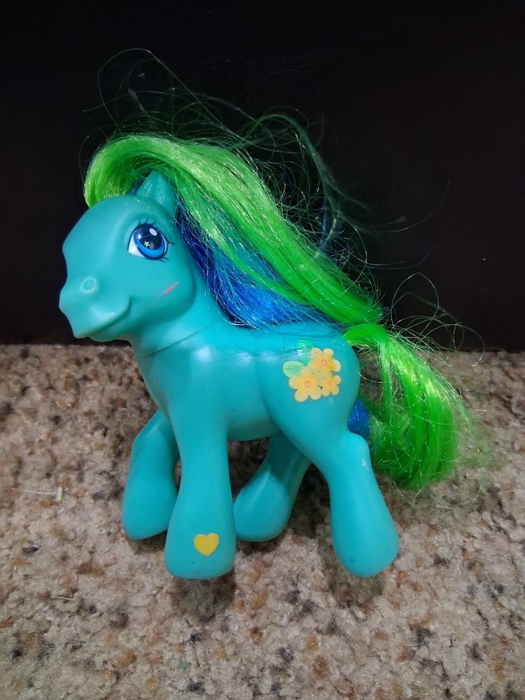 Vintage G3 My Little Pony Tropical Surprise Hasbro Blue Green Yellow Flower