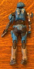 Halo Infinite The Spartan Collection 7″ KAT-B320 Blue Action Figure w gun