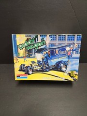 Paddy Wagon Tom Daniel 1:24 MONOGRAM Model Kit Vintage MIB NEW Unbuilt
