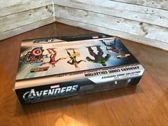 Marvel The Avengers Comic Collection Hulk Iron Man Hawkeye Loki Avengers 2011
