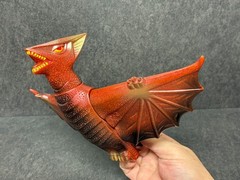 Marusan Gyaos Red Glitter Sofubi 10″ Soft Vinyl Figure Gamera w/ Header & Bag