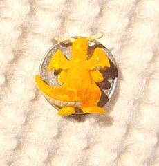 Pokemon DRAGONITE Authentic Vintage Mini Figure Nintendo TOMY CGTSJ 1999