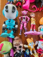 Over 3 lbs 10 oz Toys Action Figures Cartoon Sponge Bob Santa Alien massive amt