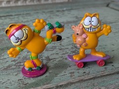 1980’s Vintage Lot of 14 Garfield Figures PVC Odie by Jim Davis