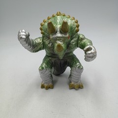 Stone Hurling Beast Triceratops Trendmasters Extreme Dinosaurs KO Vintage
