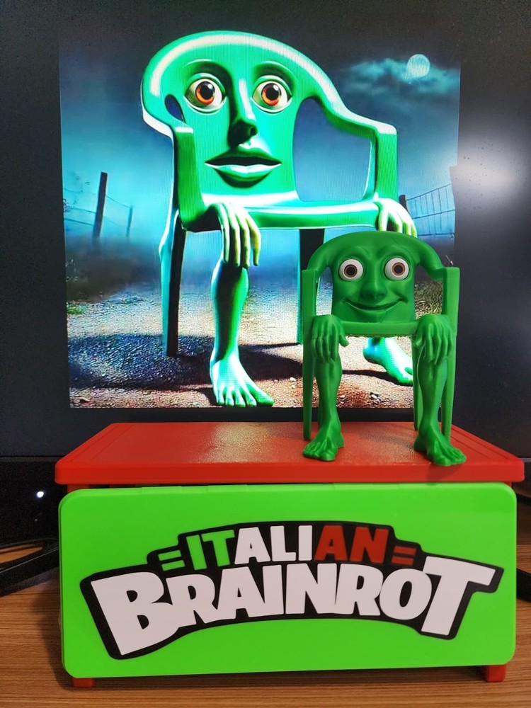 karkerkar kurkur – Italian Brainrot toy Limited Edition Physical Figure