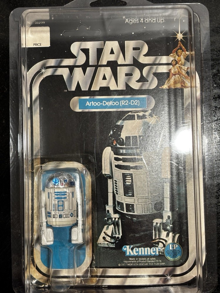 Vintage Kenner Star Wars Artoo-Detoo R2-D2 12 Back-C MOC Sealed 1977