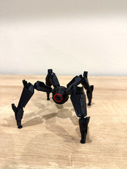 Leaper Arc Raiders Figurine Display