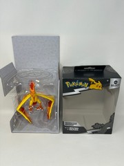 Pokmon 6 Moltres Articulated Battle Figure Toy with Display Stand – Officially