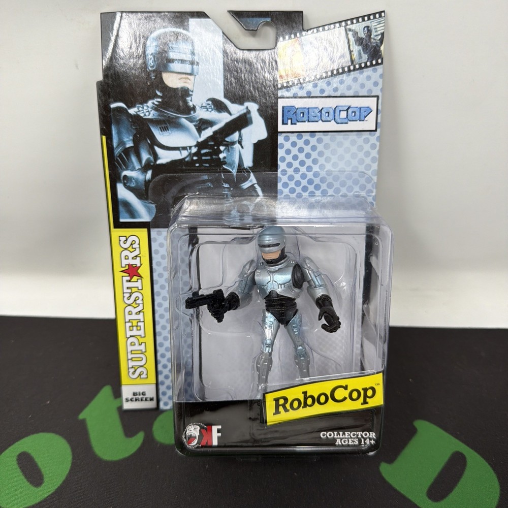 Kasual Friday Big Screen Super Stars RoboCop Collector Action Figure 2013