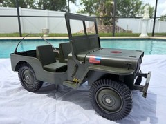 GI Joe Jeep Pre-owned with bonus