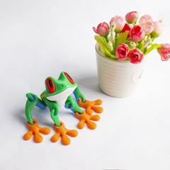 Cute Mini 3D Printed Frogs with Magnetic Feet, Articulated 3D Printed Frog OY
