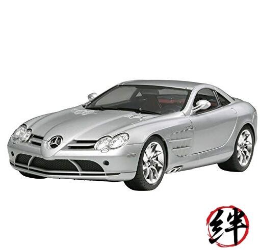 Tamiya Mercedes-Benz SLR McLaren plastic model