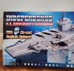 1998 RedBox Toys Independence U.S Aircraft Carrier Ship 31″, W/ 6 Die Cast Plane