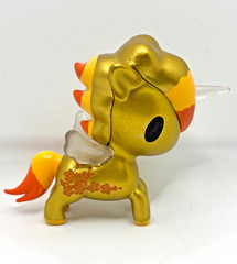 Tokidoki Unicorno Series 2 Gold Red Flowers Flamma 3″ PVC Collectible Toy Figure