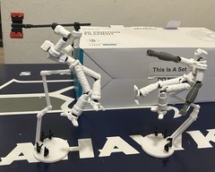 Articulated Battle Robot 13 (with or without stand)