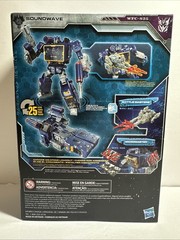 Transformers War For Cybertron Siege Soundwave Voyager Class
