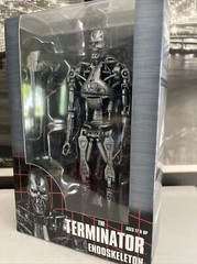 NECA – The Terminator – 7″ Action Figure – T-800 Endoskeleton – NEW