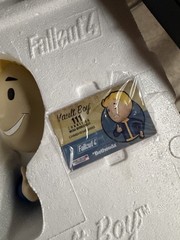NEW HUGE 15″ Fallout 4 Vault Boy CHARISMA 111 Mega Bobblehead Figure Gaming 76