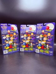 Peanuts Great Pumpkin Charlie Brown Set of 5 Figures Memory lane NEW