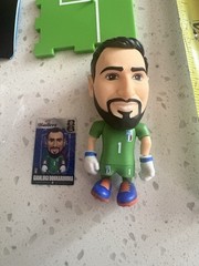 Zuru Ballers FIFA World Cup Soccer Gianluigi Donnarumma w/ Accessories Italy