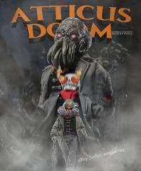 Mezco Atticus Doom (Cthulhu Original Color) with Magical Enhancement Kit