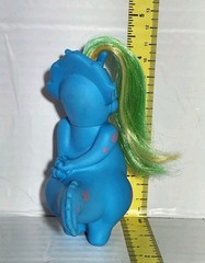 1992 Darlin Dinos Gem Dazzlers Blue Tri Sarah Tops Green Hair 4″ Dinosaur MLP