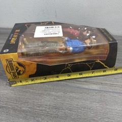 Jurassic World Amber Collection Dr. Alan Grant 6 in Action Figure NEW Retired