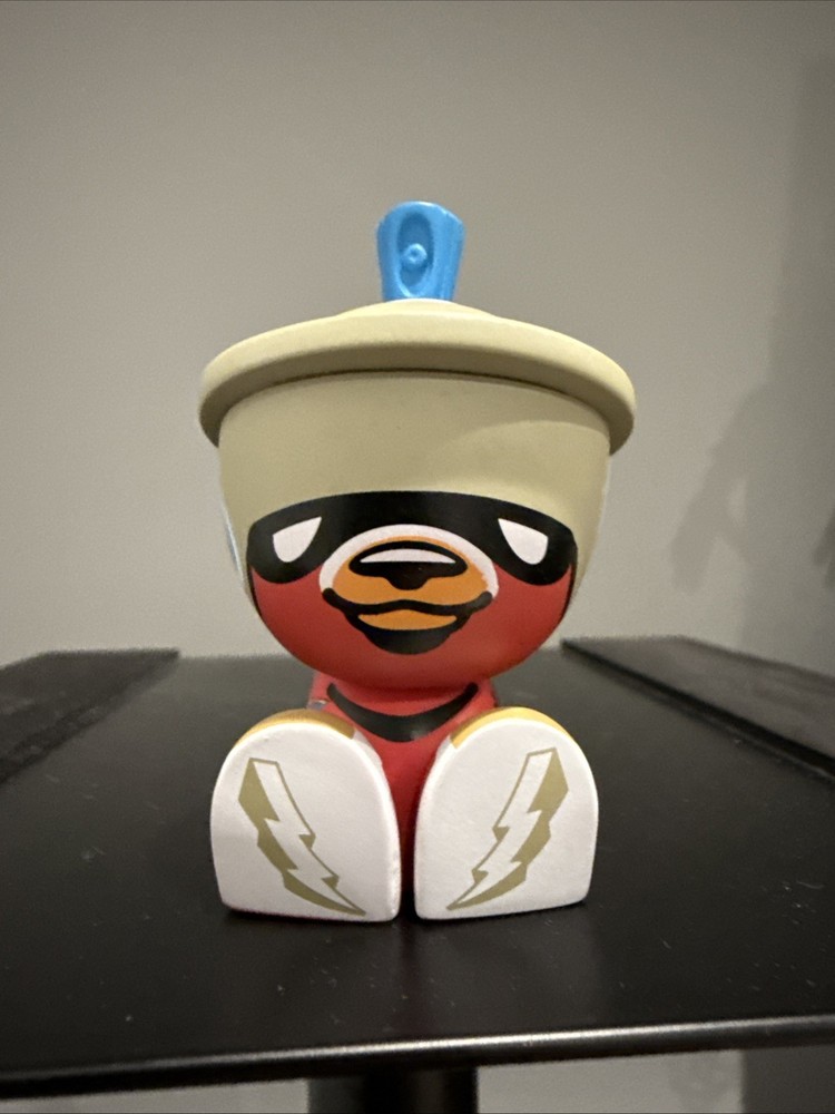 Clutter Studios Canbot 3oz Series 1 Designer Vinyl Figure – Basic Trooper 1/16