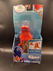 Disney Pixar Finding Dory Hank Pop-Up Tentacles Action Figure Bandai NEW 2016