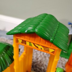Chuggington Interactive Railway Safari Park Giraffe Monkeys Elephant Complete