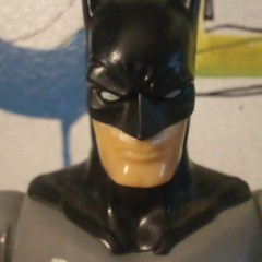 Batman Action Figure Lot of 2 Plastic Gray Black Yellow Capes Included