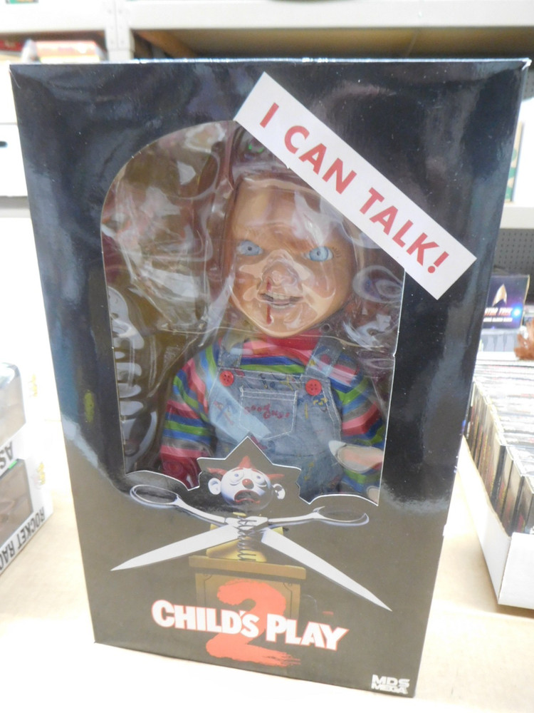 2020 Mezco Toys MDS Child’s Play 2 Talking Chucky Doll in Open Box
