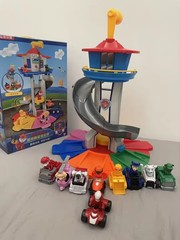 PAW Patrol 52 cm Lookout Tower with Exclusive 9 heroes on cars. FAST SHIPPING !