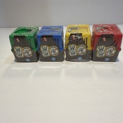 Feisty Pets Mini Misfits Series 1 Blind Bag Pet Crate Lot Of 4 New Sealed