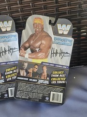 WWF HULK HOGAN Bend-Ems, NEW IN PACKAGE LOT OF 2 FIGURINES VERY NICE V9