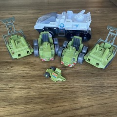 1985 GI Joe ARAH Action Figure Weapons Transport Vehicle x2 & Bomb Disposal