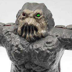 Hasbro Inhumanoids Magnokor Pyre Crygen Magnetic Figure 1986 Vintage