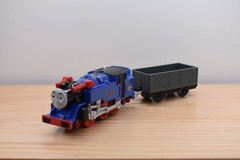 Belle 6120 Fire Truck Trackmaster Motorized and Cargo Car Thomas & Friends