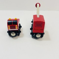 Thomas The Tank Engine & Friends Wooden Railway Sodor Dept 36 FIRE TRUCK & TRAIN