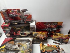 Jurassic World Lot 7 Indoraptor Spinosaurus Mutadon Kentrosaurus RC Jeep NEW
